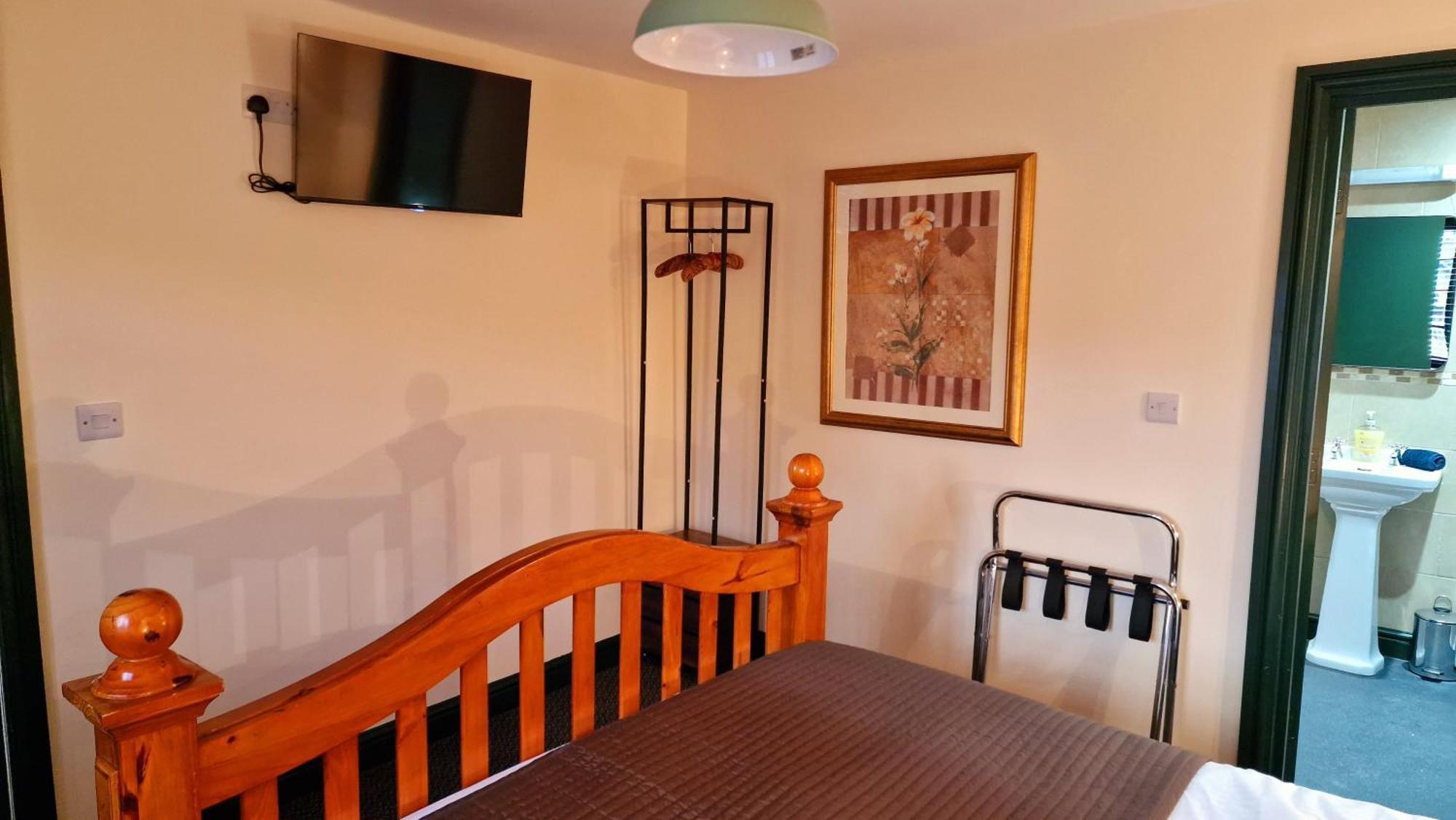 Y Gwydyr Hotel - Dolwyddelan מראה חיצוני תמונה